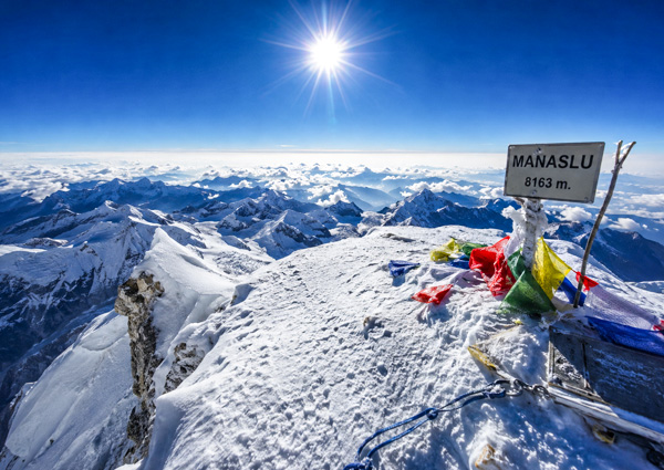 Panorama de la montaña Manaslu